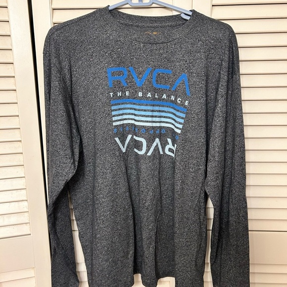 RVCA Gray Long Sleeve Tee with Graphic Design - Picture 1 of 2